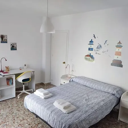 Amplio Y Luminoso Con Gran Azotea-solarium Privada نيرخا