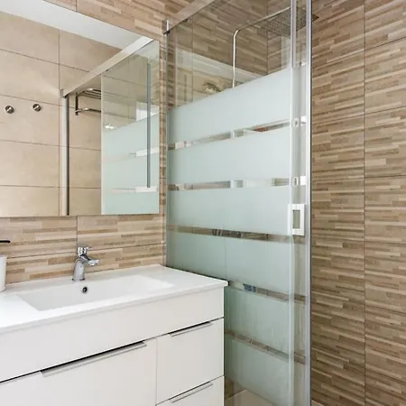 شقة Amplio Y Luminoso Con Gran Azotea-solarium Privada نيرخا