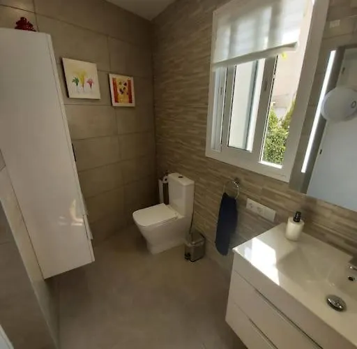Completo Con 3 Amplios Y Gran Azotea Privada Apartment Nerja